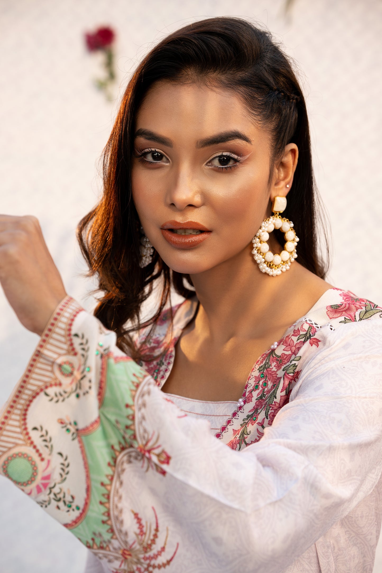 Nadine(1 Pc)