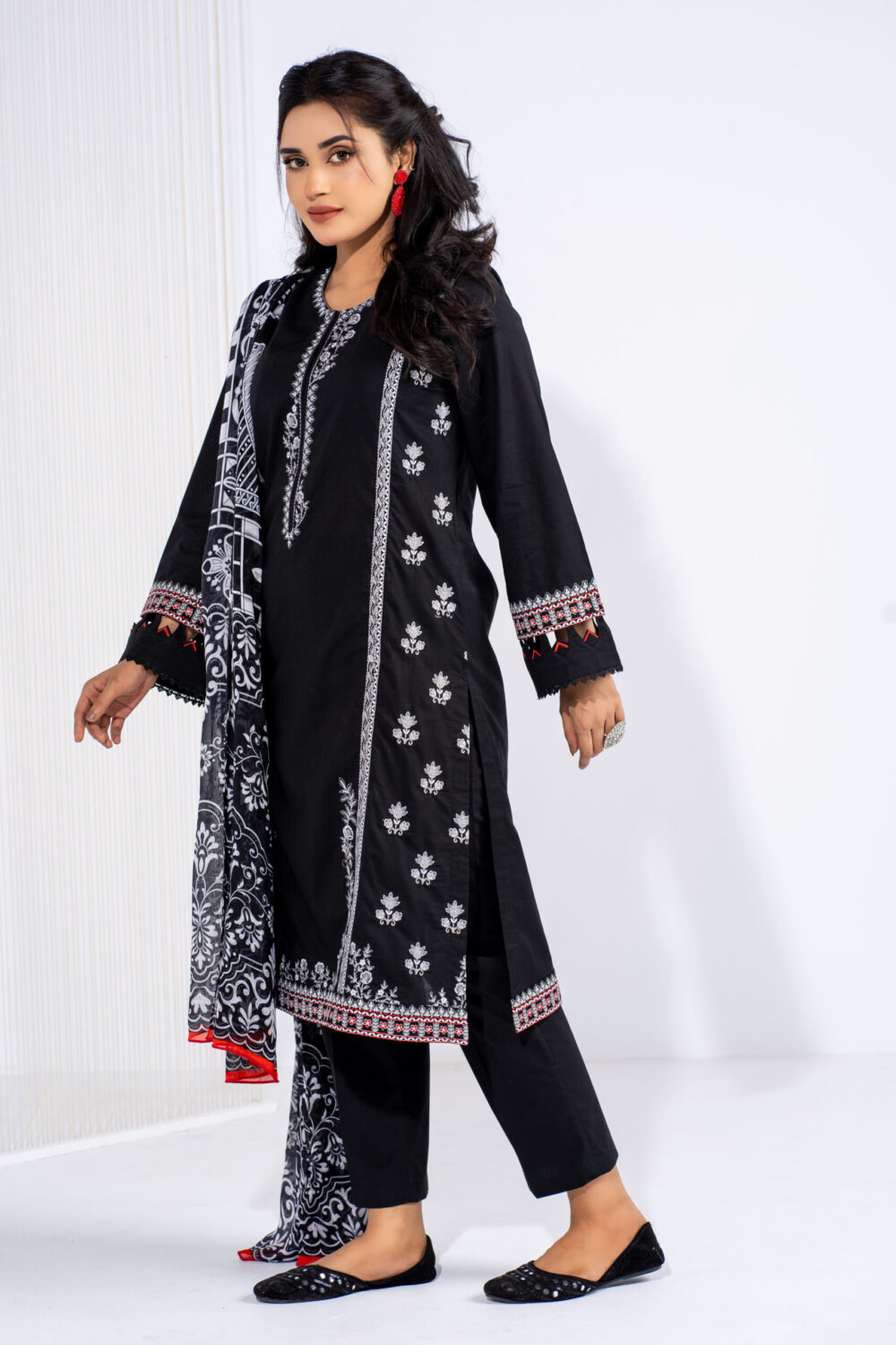Renee (3 PC) - Image 3