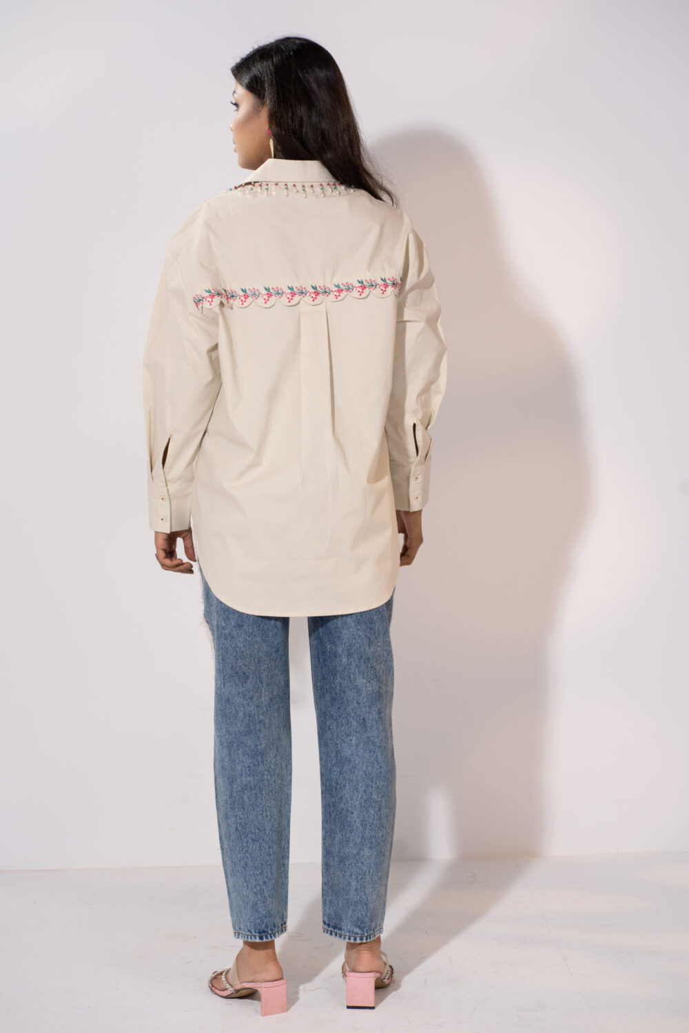 Betsy - Image 2