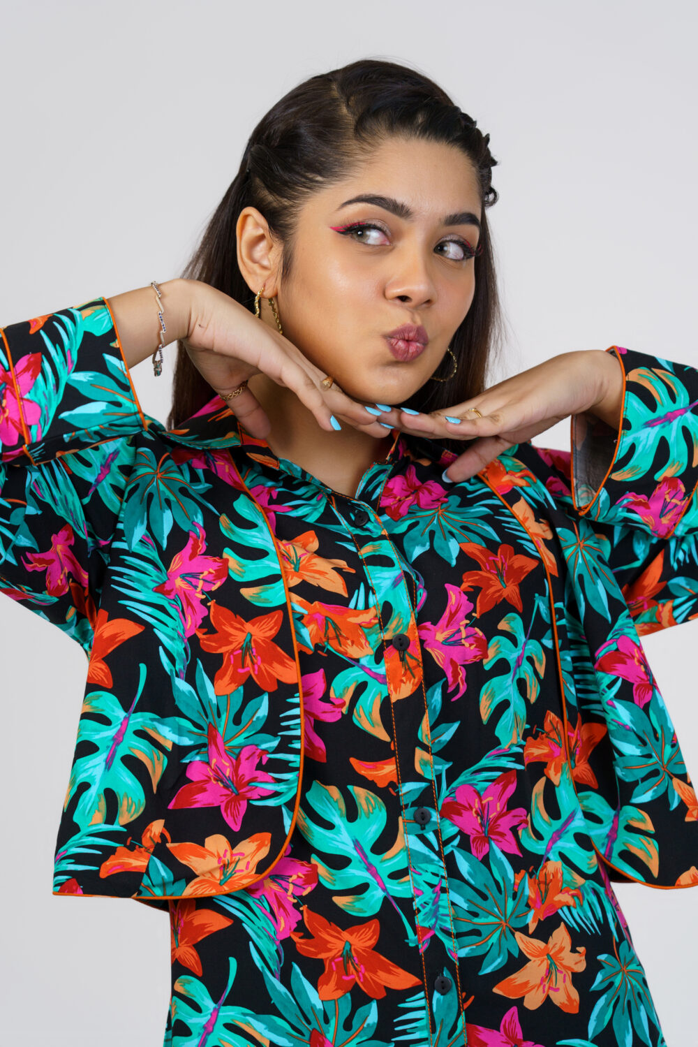 Ayesha - Image 4