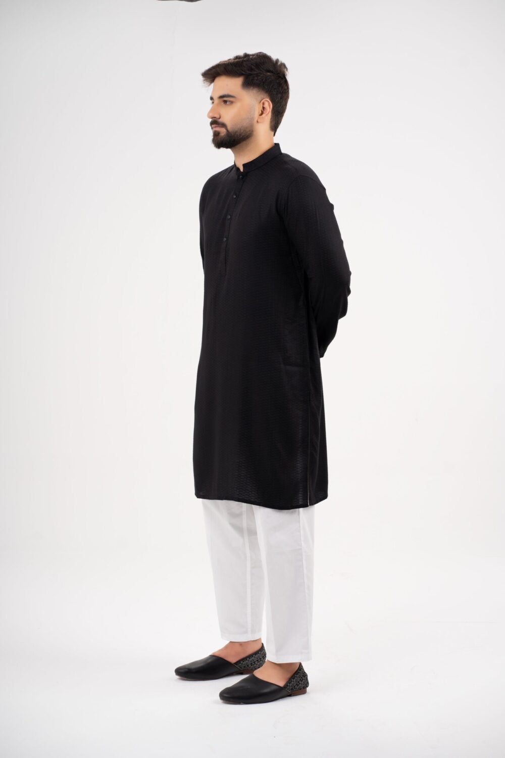 Muslih - Image 3