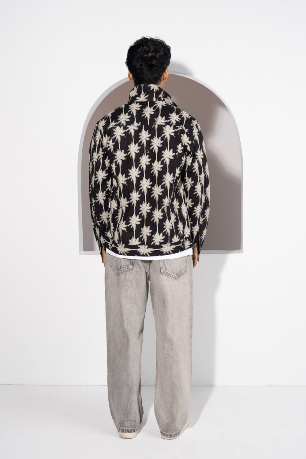 Blackly - Image 2