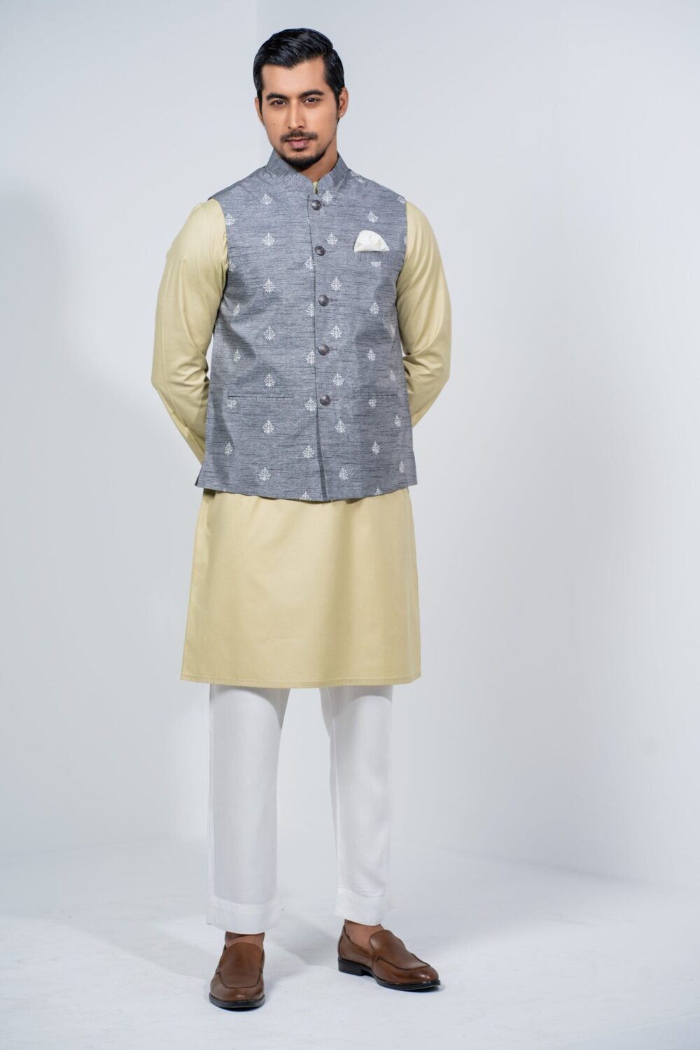 Starck - Image 2