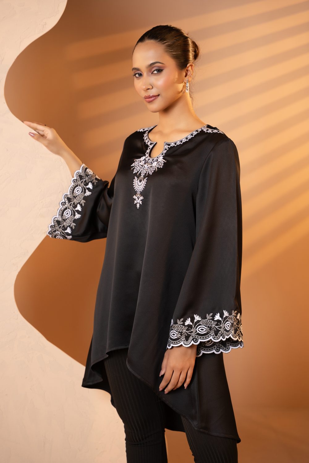 Elara (1 PC) - Image 3