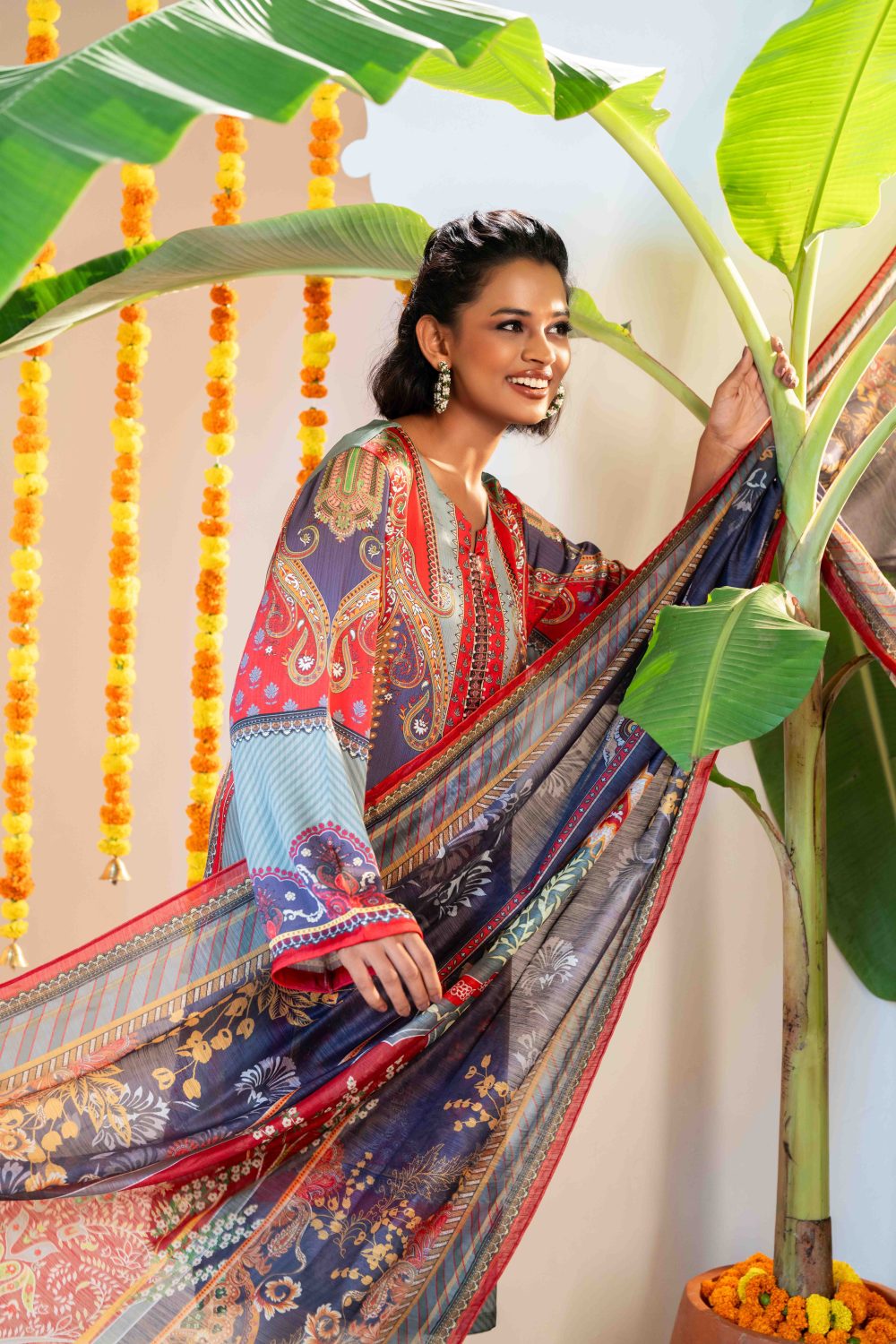 Momina (2 PC) - Image 4