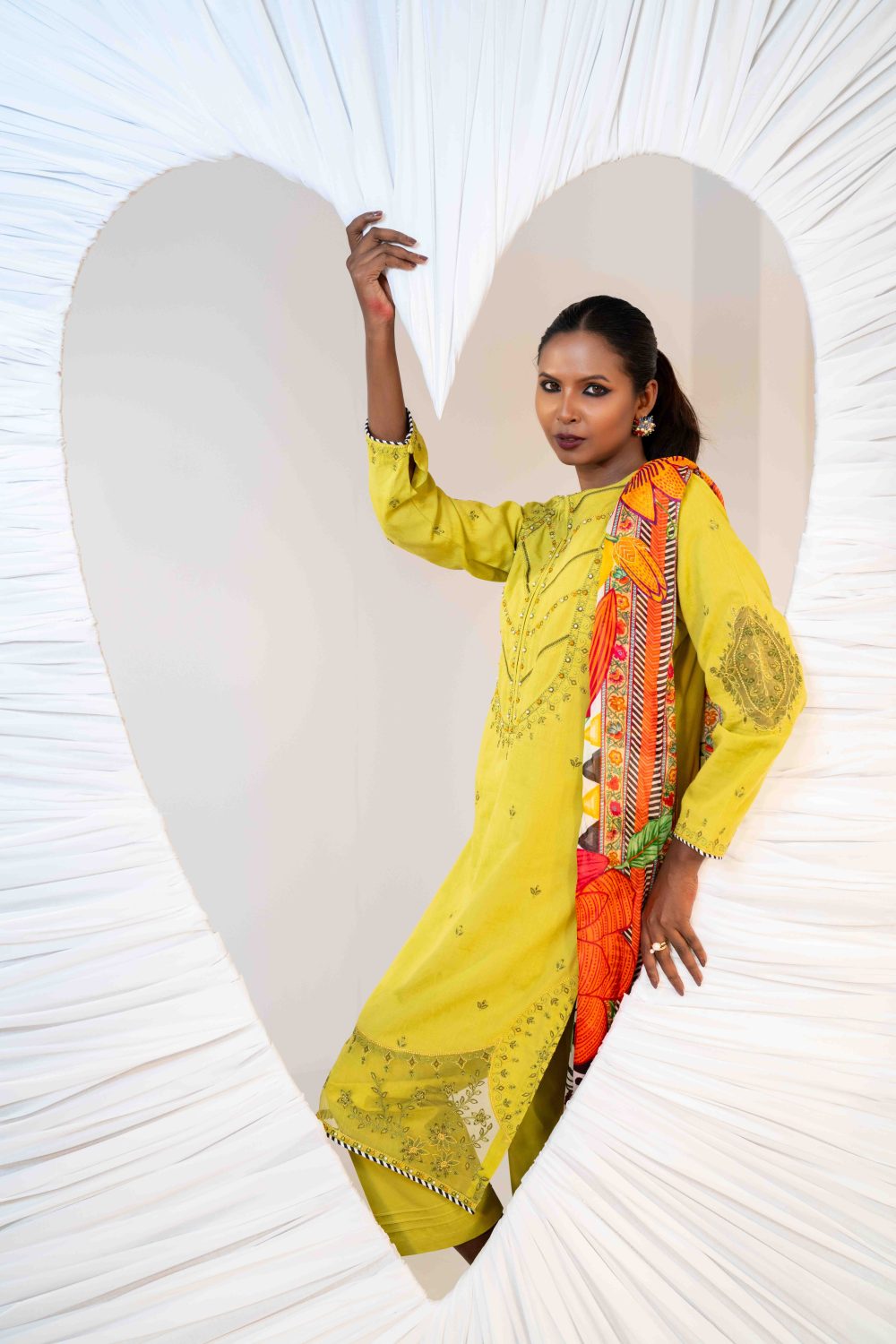 Anamta (3 PC) - Image 4