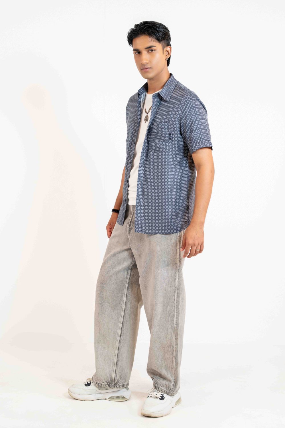 Karam - Image 3