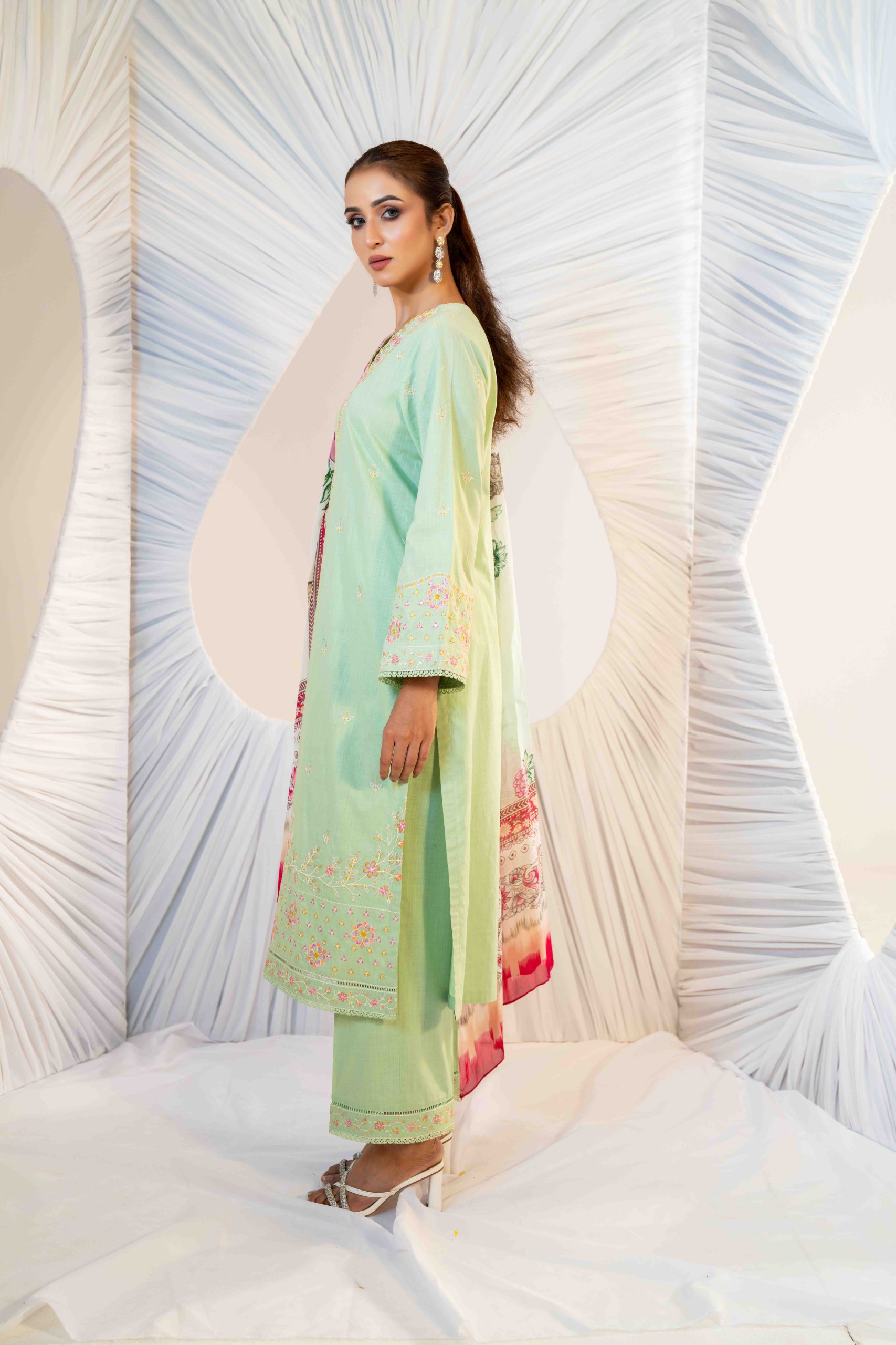 Mitali (3 PC) - Image 3