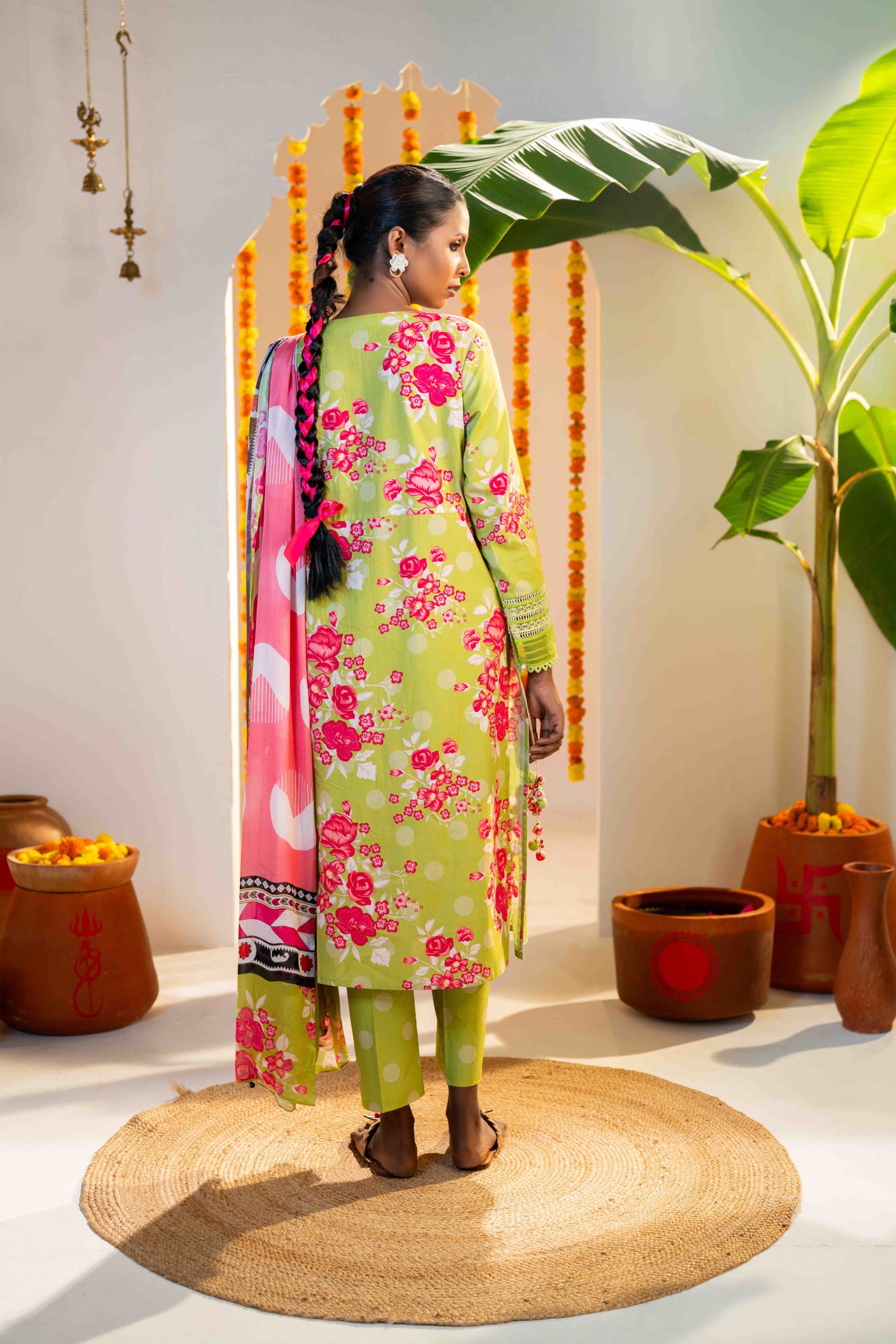 Shreya (3 PC) - Image 2